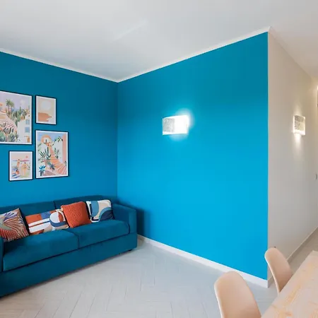 - Jacuzzi E Vistalago Apartment Lesa
